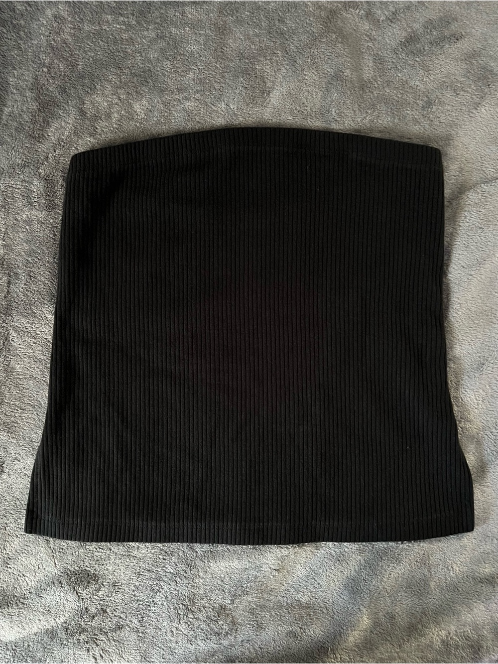 American Eagle Women’s Black Main Squeeze Slit Ribbed Tube Top (Small)